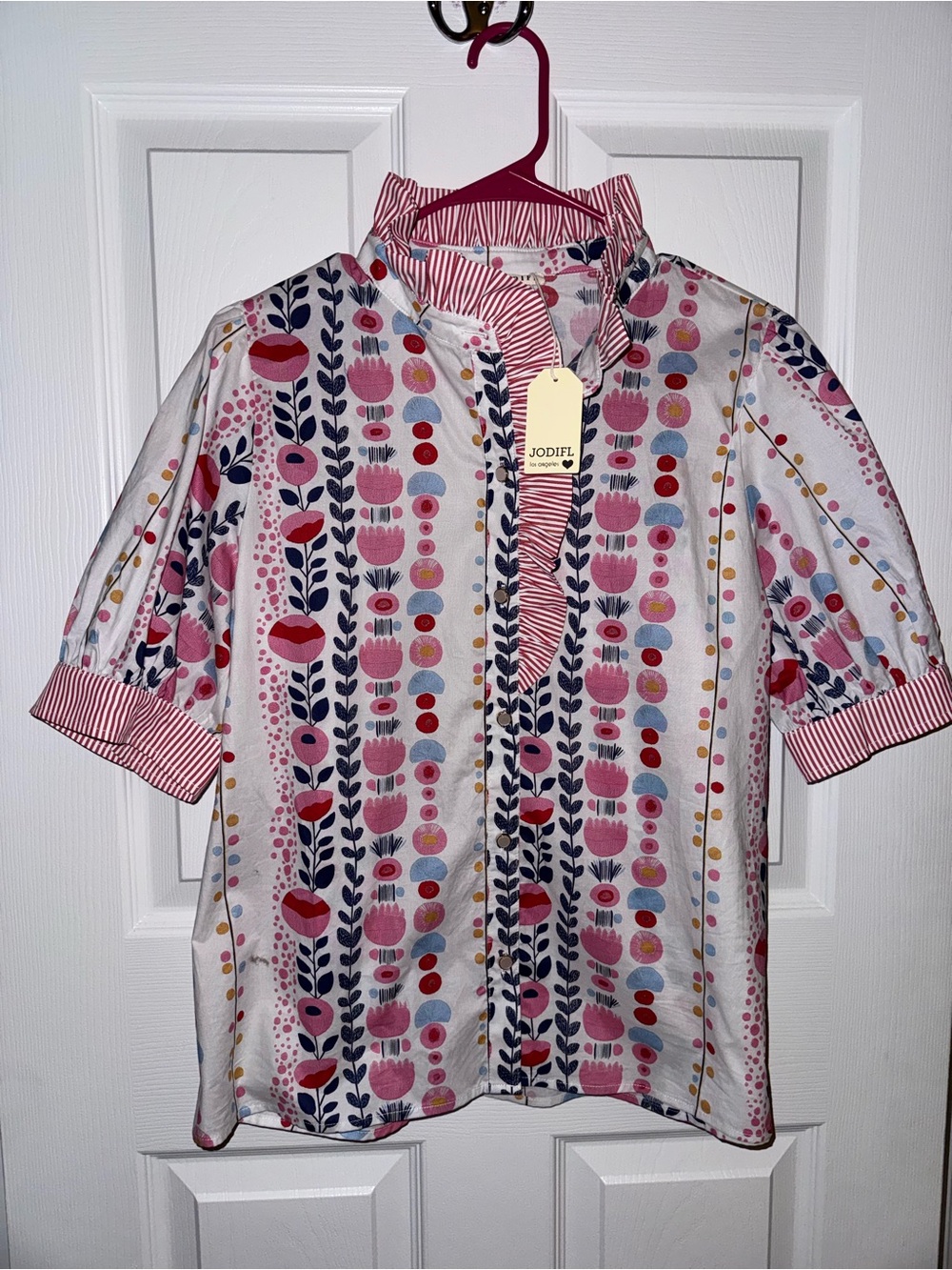 Jodifl Pink Floral Stripe Puff-Sleeve womens Shirt